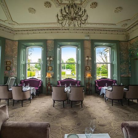 Finnstown Castle Hotel Lucan Eksteriør bilde
