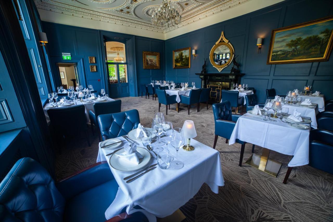 Finnstown Castle Hotel Lucan Eksteriør bilde