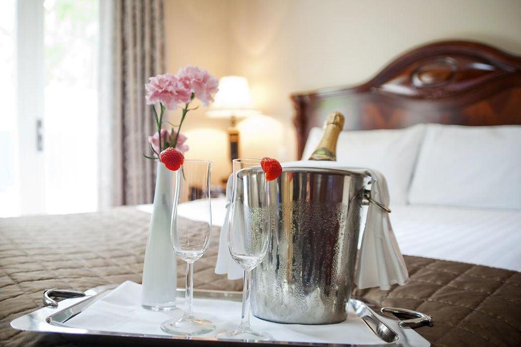 Finnstown Castle Hotel Lucan Eksteriør bilde