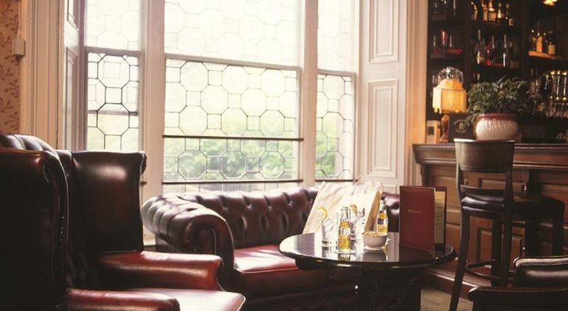 Finnstown Castle Hotel Lucan Eksteriør bilde