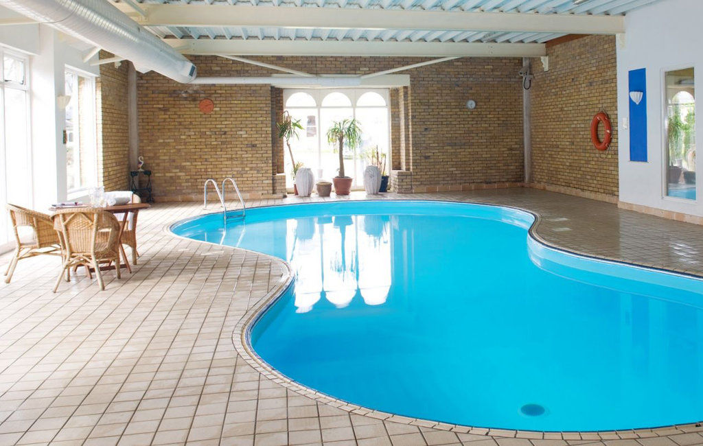 Finnstown Castle Hotel Lucan Eksteriør bilde